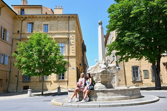 Aix-en-Provence Walking Historic Highlights Tour With a Local - Key Points