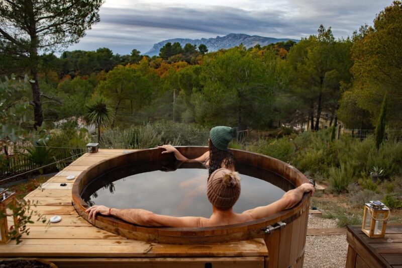 Aix or Marseille: Special Couples Day in Romantic Provence - Itinerary Highlights