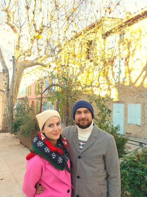 Aix or Marseille: Special Couples Day in Romantic Provence - Leisure Time at the Pool
