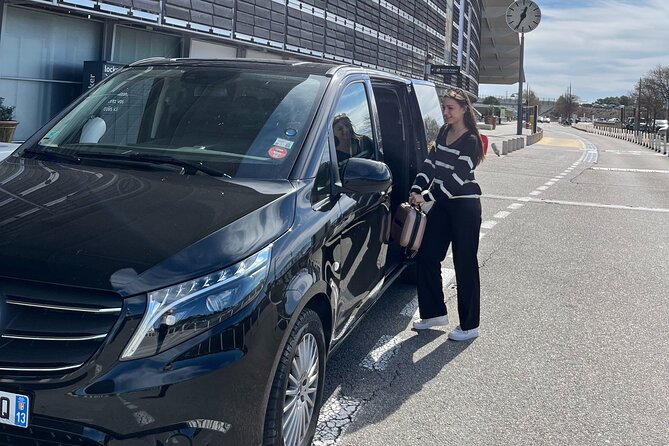 Aix TGV Transfer to Marseille Port or Airport or Aix City - Amenities and Accessibility