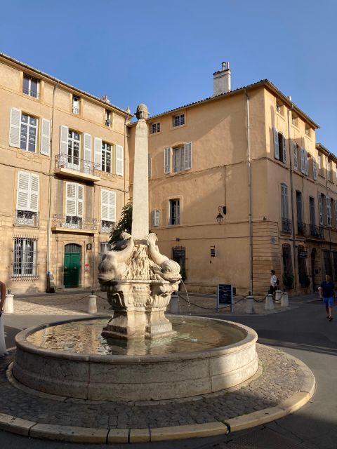 Aix Treasure Hunt - Exploring Historic Monuments