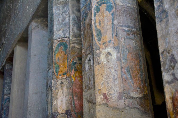 Ajanta & Ellora Caves, Aurangabad and Lonar Meteor Lake, 6 Days From Mumbai - Concluding With Sula Vineyards