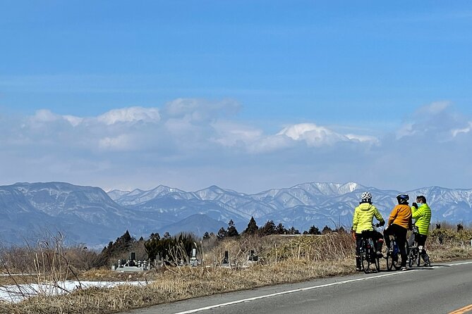 Akagi 100KM Circle E-Bike Tour With Onsen Stay - Included Services