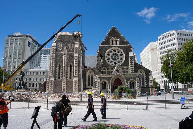 Akaroa Shore Excursion: Banks Peninsula, Christchurch City Tour and Jet Boat on Waimak River - Christchurch City Attractions