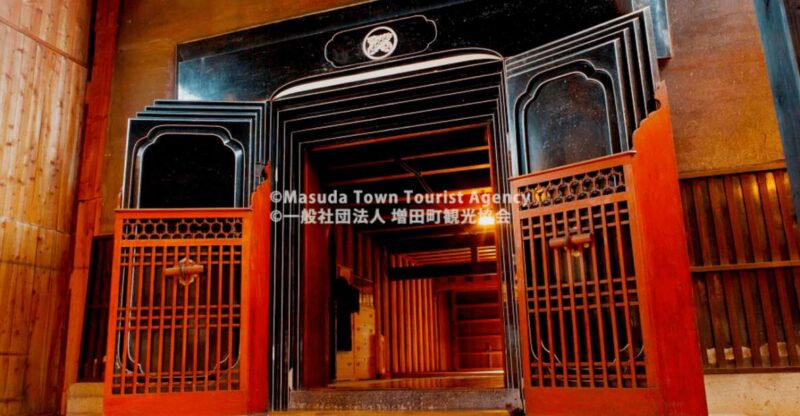 Akita: Masuda Walking Tour With Visits to 3 Mansions - Admiring Edo-era Architectural Wonders