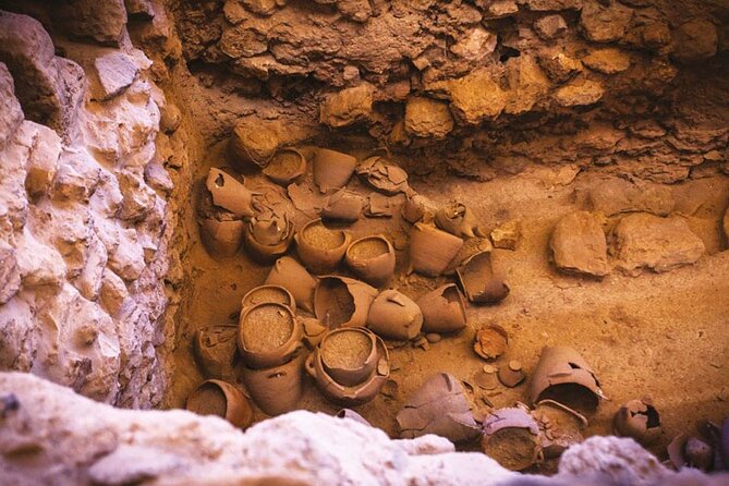 Akrotiri Excavations Guided Tour - Accessibility and Amenities