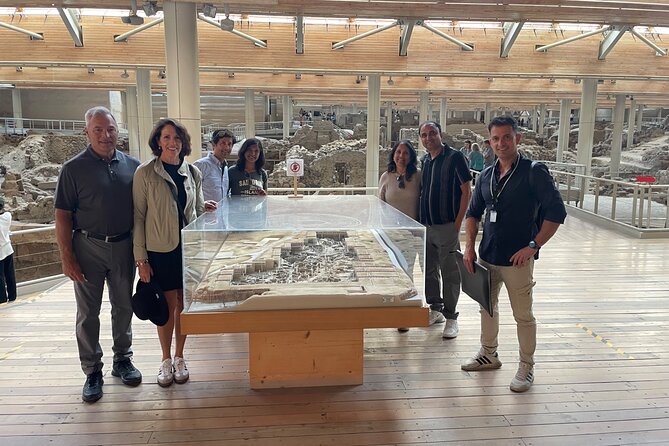 Akrotiri Private Guided Tour With an Archaeologist - Meeting and Pickup Information