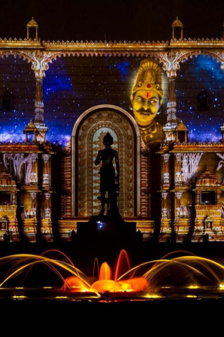Akshardham Temple Tour Exhibition, Light & Water Show by Car - Included Amenities