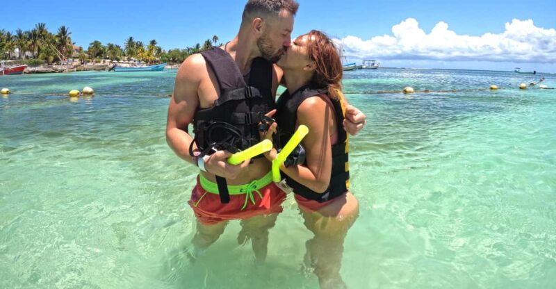 Akumal; Snorkeling and Photos With Turtles - Starting Location and Tour