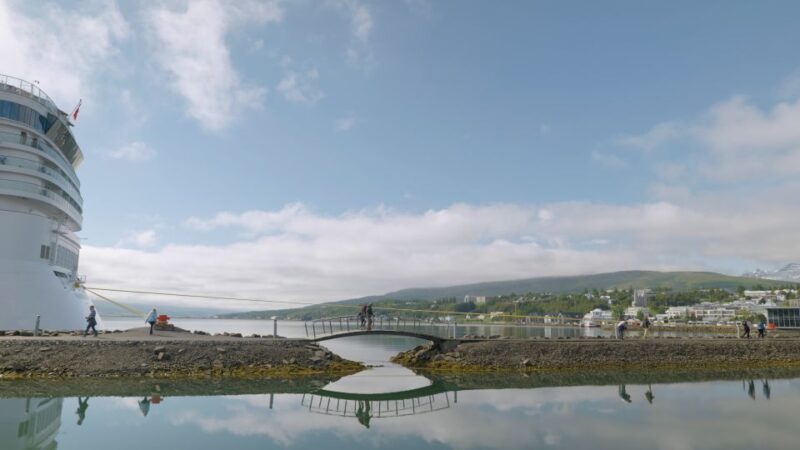 Akureyri: Lake Mývatn and Godafoss Waterfall Tour - Hverir Mud Pools