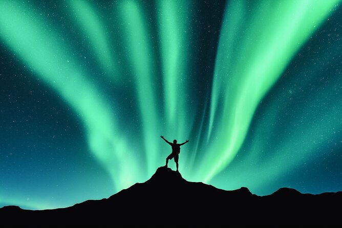 Akureyri Northern Light Tour - Tour Amenities