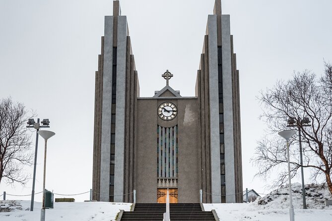 Akureyri Tour and Myvatn Nature Baths by VAN With PRO Photo - Photographic Opportunities