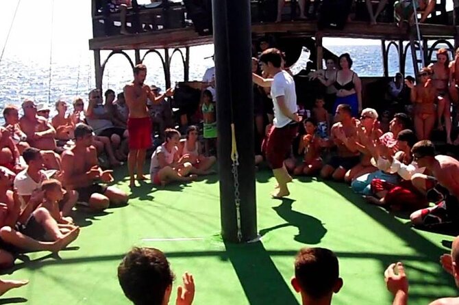 Alanya All Inclusive Pirate Boat Trip With Hotel Transfer - Group Size and Capacity