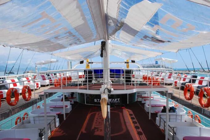 Alanya: Big Party Boat Tour With Music, Dance & Foam Party - Meals and Refreshments
