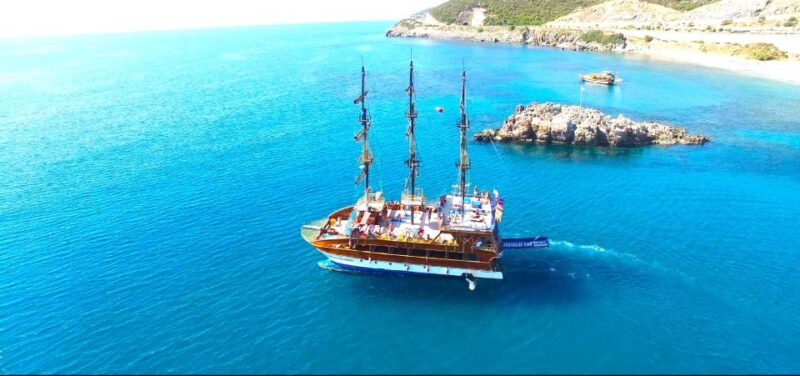 Alanya: Catamaran Boat Trip With Sunbathing and Swimming - Itinerary and Experiences