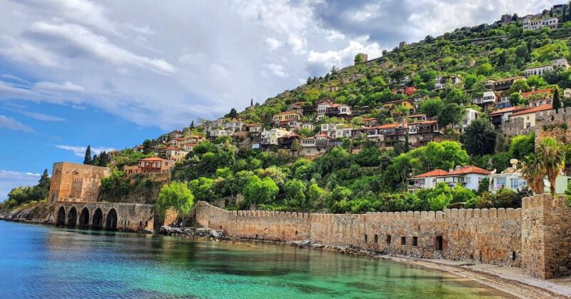 Alanya: Comfort Catamaran Cruise - Key Points