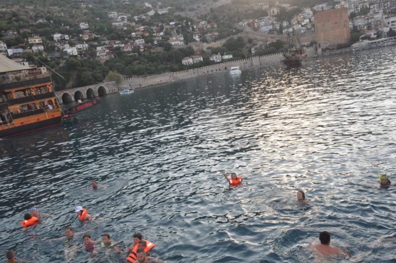 Alanya: Evening Jeep Tour With Sunset Boat Trip and Dinner - Alanya Safari