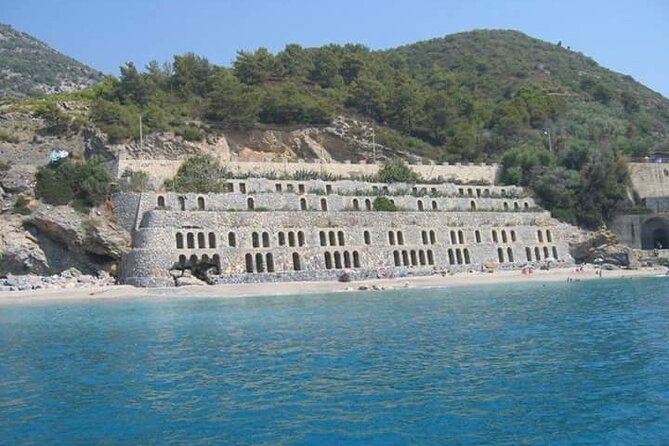 Alanya: Luxury Pirate Boat Tour With Foam Party - Tour Capacity and Accessibility