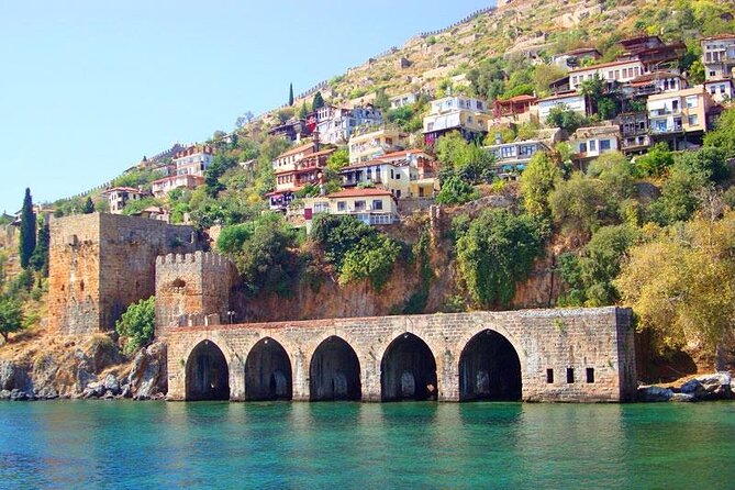 Alanya Pirate Boat Tour With Lunch, Soft Drinks & Transfer - Cancellation Policy