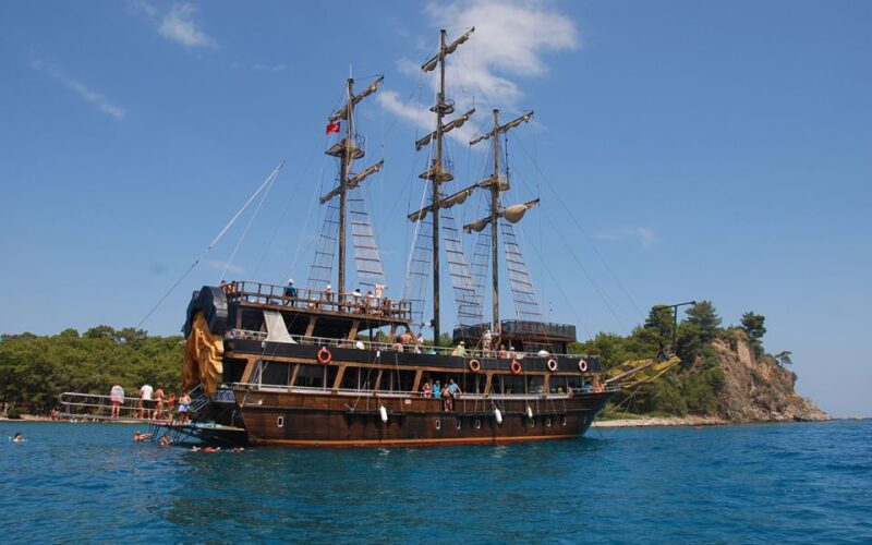 Alanya: Pirate Boat Tour With Unlimited Soft Drinks & Lunch - Itinerary Details