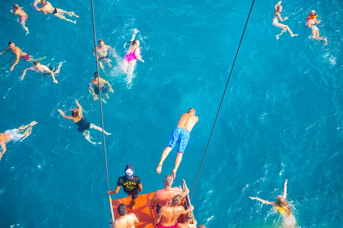 Alanya Pirate Boat With Lunch and Drinks - Family-Friendly Entertainment