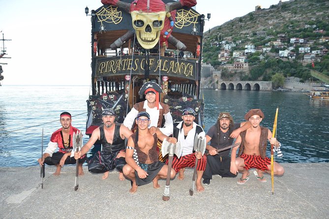 Alanya: Pirates Boat Tour With Lunch and Non-Alcoholic Soft Drinks - What to Expect