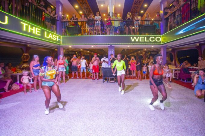 Alanya: Sunset Cruise and Party Boat - What to Expect