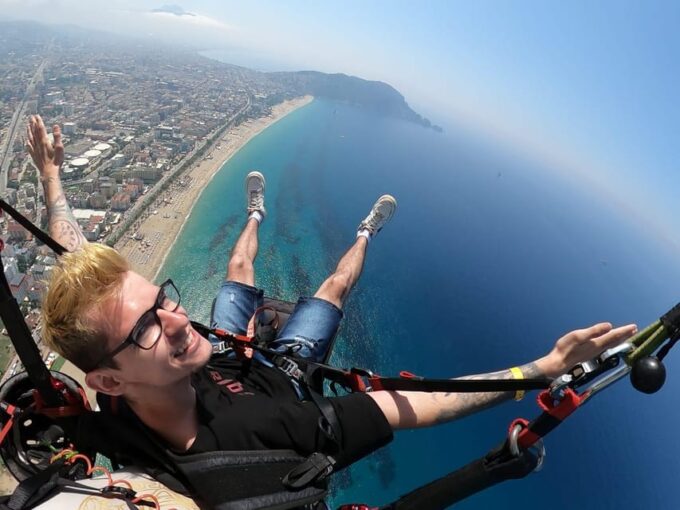 Alanya: Tandem Paragliding Flight to Cleopatra Beach - Pickup and Meeting Point
