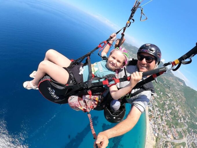 Alanya: Tandem Paragliding Flight to Cleopatra Beach - Equipment and Waivers