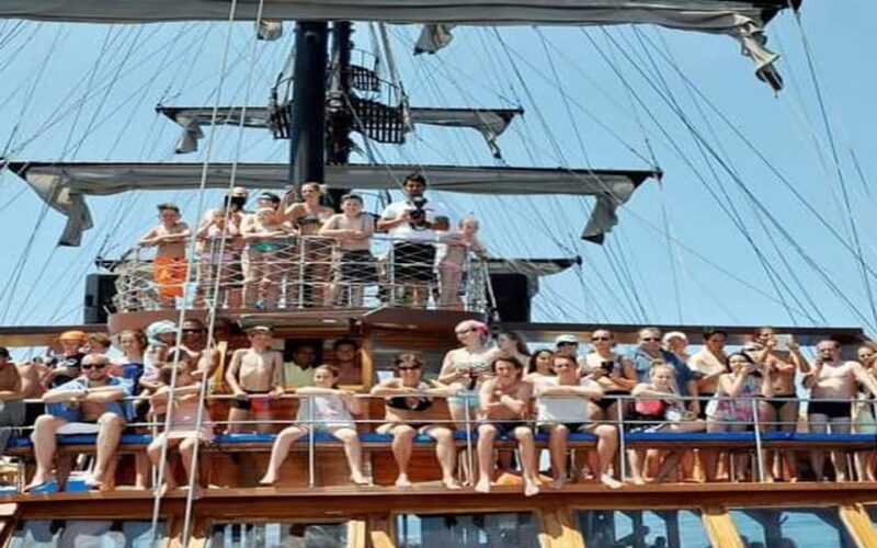 Alanya:Catamaran Tour With Lunch&Soft Drinks Animation Shows - Participant Information
