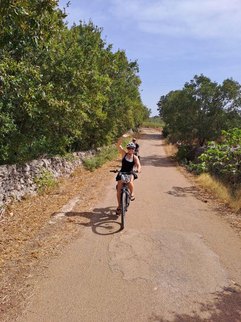 Alberobello E-Bike Tour, Trulli, Mill and Donkey Farm - Included in the Tour
