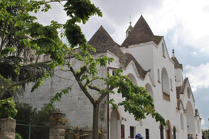 Alberobello Half- Day Tour With Extravergine Olive Oil and Liquores Tasting. - Tour Highlights