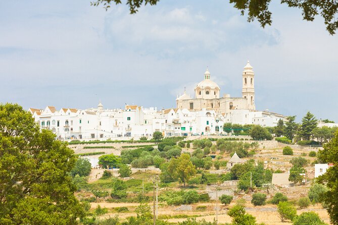 Alberobello, Martina Franca and Locorotondo Day Trip From Bari - Exploring Alberobello