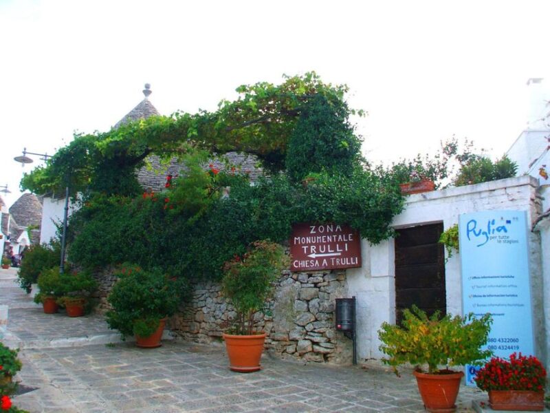 Alberobellos Trulli: 2-Hour Guided Walking Tour - Included and Not Included