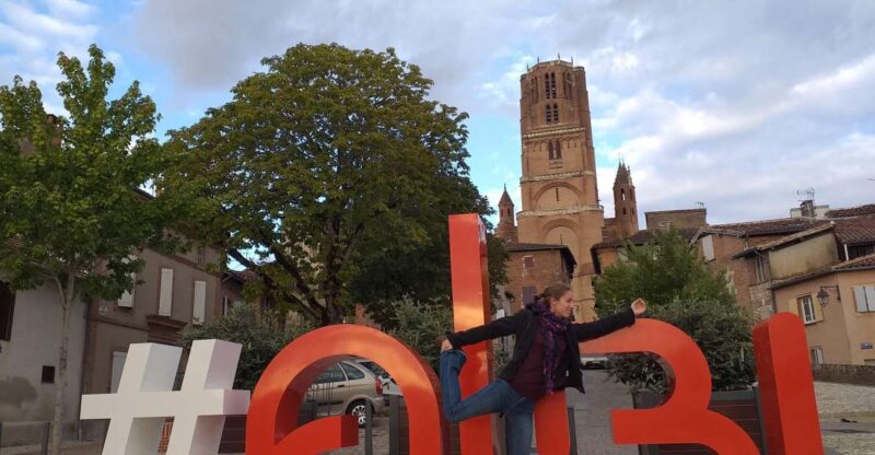 Albi: Gourmet Food Tour With Tastings - Exploring Albis Historic Streets