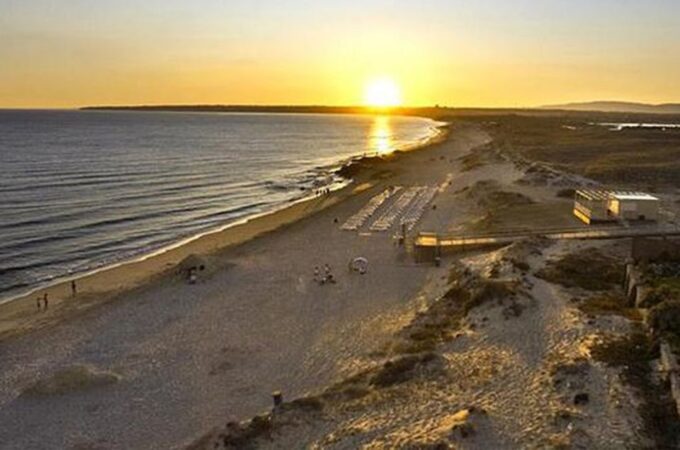 Albufeira: Beaches, Old Town, and Salgados Lagoon Jeep Tour - Important Reservation Details