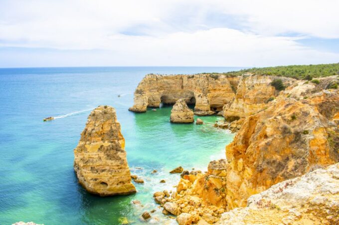 Albufeira: Benagil Caves & Dolphin Watching Speed Boat Tour - Exploring Benagil Caves