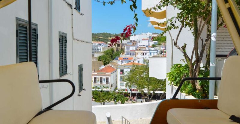 Albufeira: City Sightseeing & Beaches Tour - Key Points