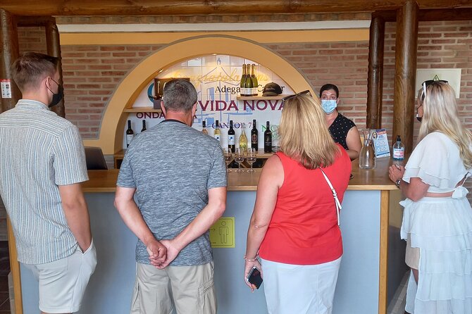 Albufeira Coast Tour With Wine Tasting and Chicken Piripiri Lunch - Local Restaurant Lunch