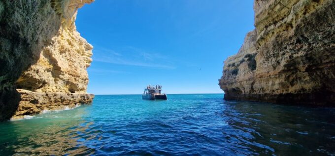 Albufeira: Coastline and Benagil Caves Tour by Catamaran - Catamaran Cruise Details
