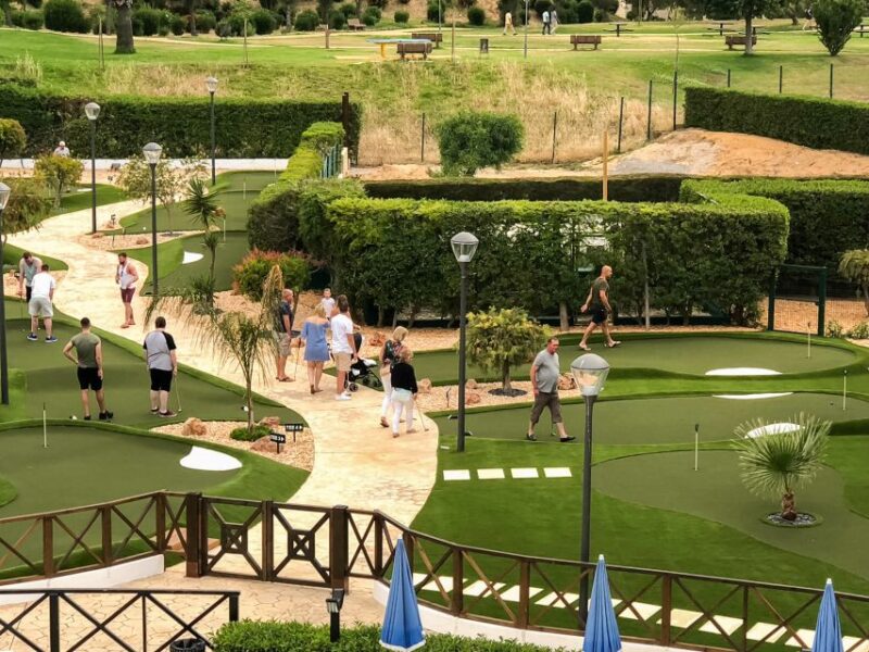 Albufeira: MiniGolf Adventure Park Entry Ticket - Activities and Amenities