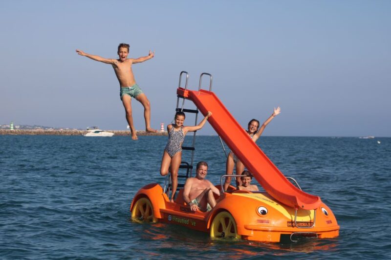 Albufeira: Pedal Boat Rental - Included in the Rental