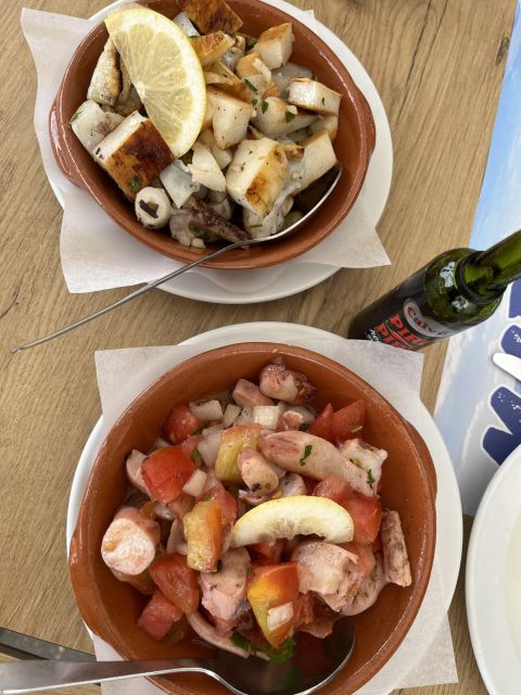 Albufeira: Portuguese Tapas and Wine Experience With Pickup - Captivating Group Dynamics