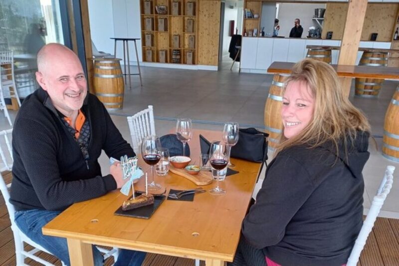 Albufeira: Winery Tour With Wine Tasting and Tapas - Tour Inclusions