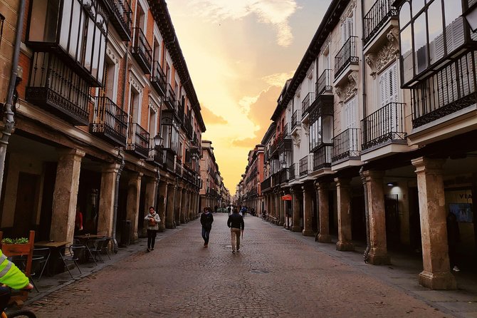 Alcala De Henares and Cervantes Guided Tour From Madrid - Meeting and Pickup