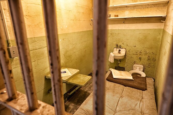Alcatraz Night Tour With 1-Day City Bus Tour in San Francisco - Additional Notes
