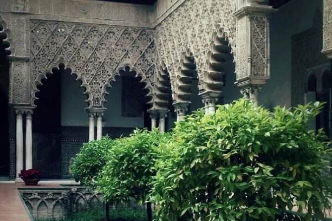 Alcazar and Cathedral of Seville Private Tour - Architectural Marvels of the Cathedral
