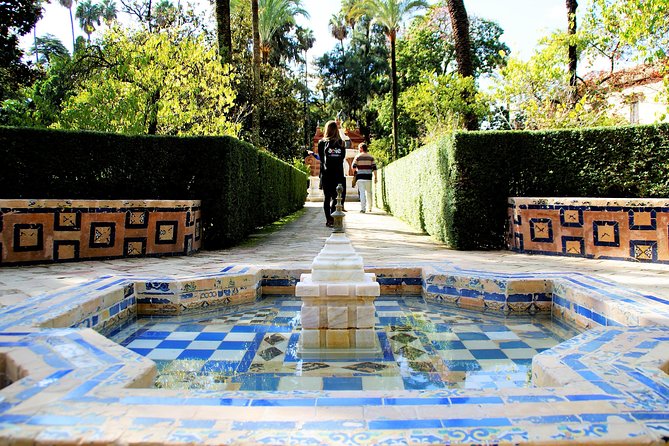 Alcazar of Seville Reduced-Group Tour - Immerse in Sevilles Architectural Gems