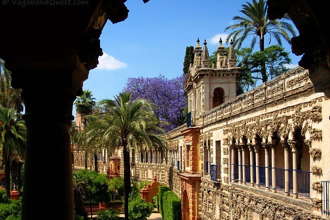 Alcazar of Seville Tour With Skip the Line Ticket - Guided Experience and Insights