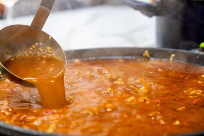 Alcudia: Authentic Paella and Sangria Workshop - What to Expect